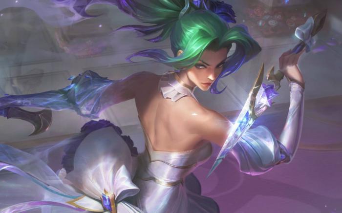 英雄联盟手游阿卡丽前期小件装备怎么选择1