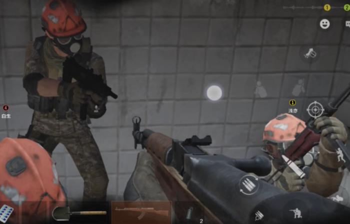 暗区突围如何增加好感度1