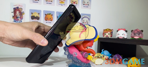 金铲铲之战泳池派对小小厄运小姐手办NFC用法介绍5