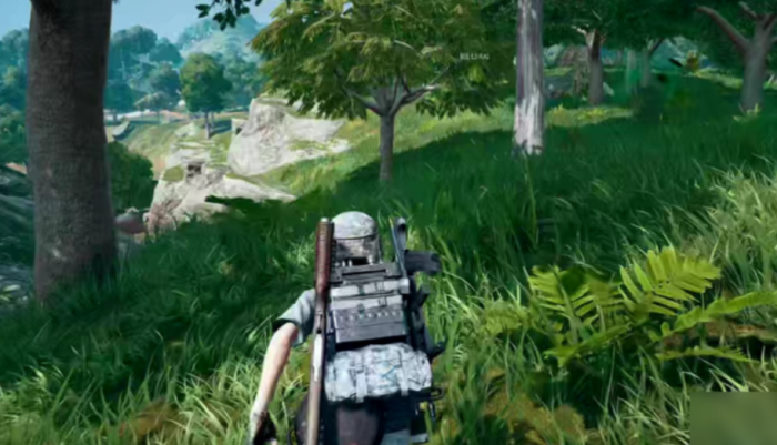 绝地求生怎么自动向前冲刺2