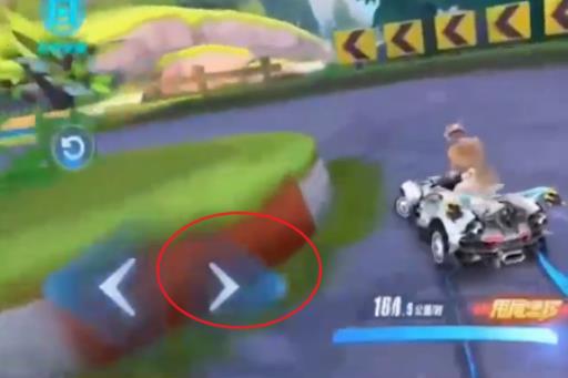 QQ飞车弹射甩尾为什么老是弄不出来?3